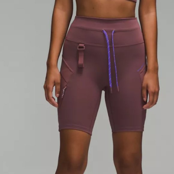 Cargo SHR Hiking Short 8" (Color is the exact same as model picture) LULULEMON - Picture 1 of 5